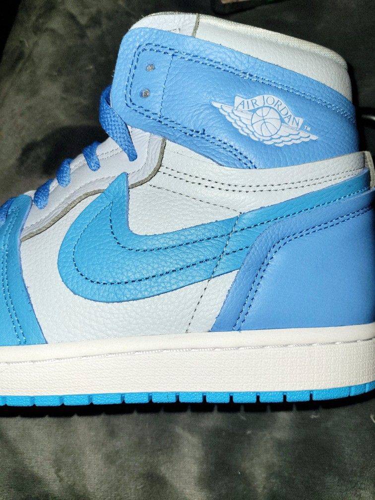 AIR JORDAN 1 High UNC Reimagined Sz10 Men's NIKE
