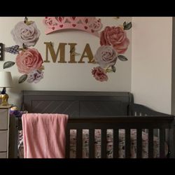 grey crib 