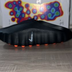 NIKE MIND SLIDES  US M 10   