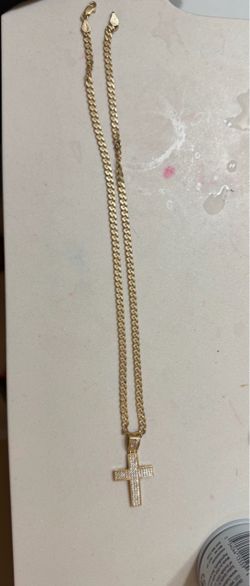 14k gold chain and pendent