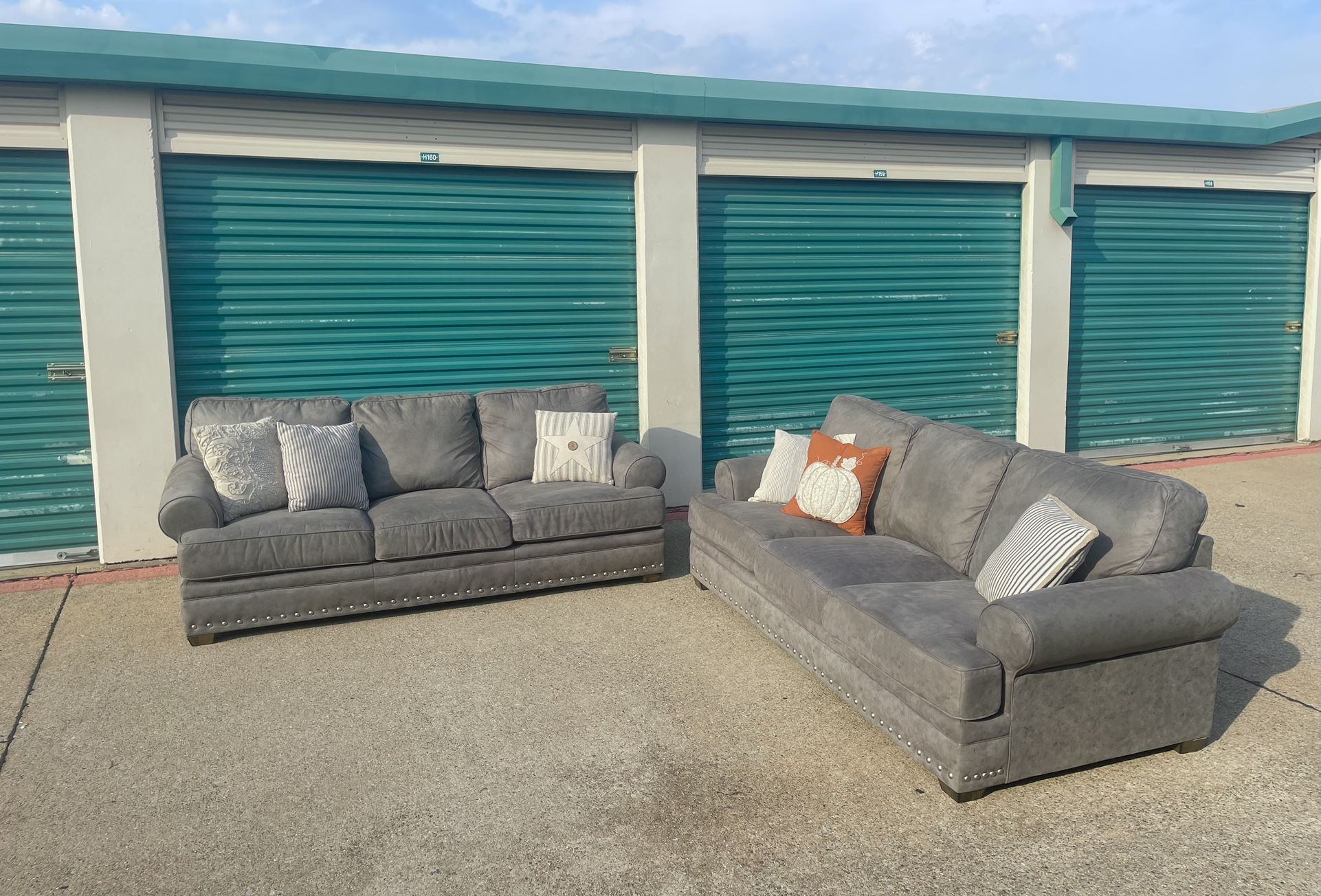 Grey NFM Couch Set Free Delivery for Sale in Dallas, TX OfferUp