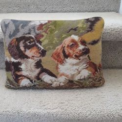 🌿🐶Beagle Needlepoint Pillow 🐶🌿