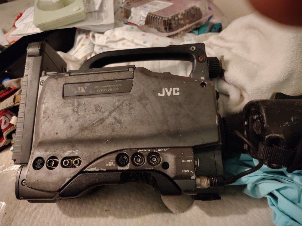 JVC DV CAMCORDER GY-GY500