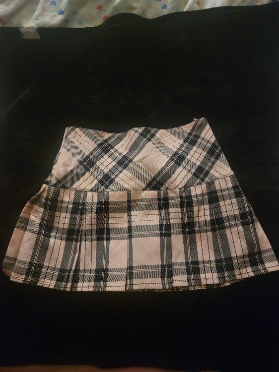 Pink Plaid Skirt Size 4