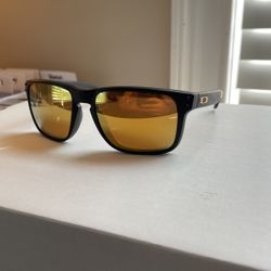 Oakley Prizm P Men’s Glasses