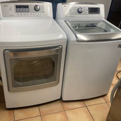 WASHER AND GAS DRYER 