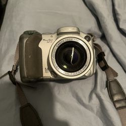 CANON PowerShot S2 Camera
