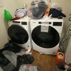 Whirlpool Washer & Dryer Set 