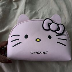 Hello Kitty Makeup Bag/brushes
