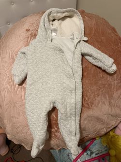 Baby Clothes 9 Months Size 