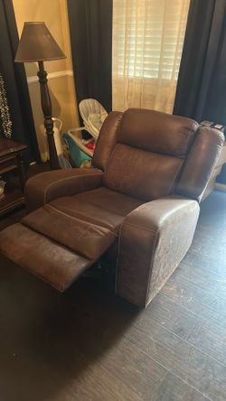 Love sofa and big sofa