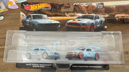 Hot Wheels car culture Gulf Ford Mustang Boss 302 & custom Mustang