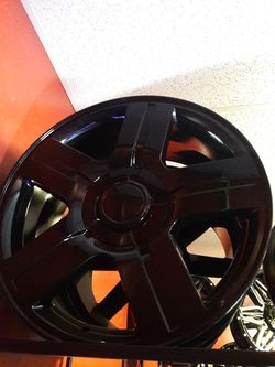 Texas edition 22 inch wheels with new tires $1540 Chevy 5 lugs 5x127