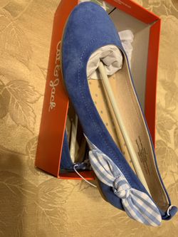 Girls Sz 3 shoes brand-Cat & Jack (New)