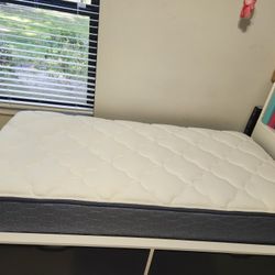 Matress Twin Size/ Colchón  