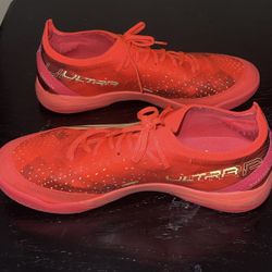 Puma Men’s Ultra Indoor Soccer Shoes