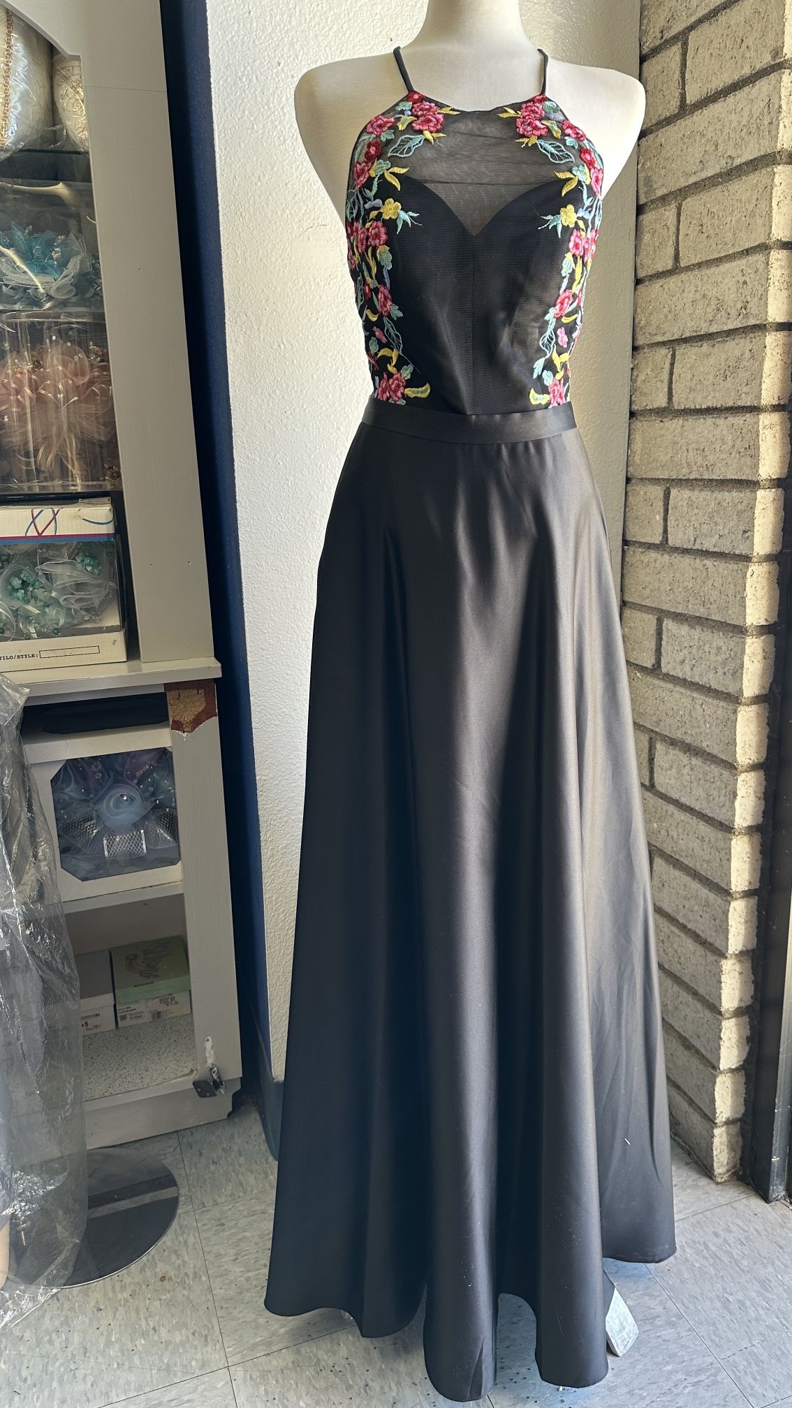 Prom Dress, Formal Gown, Floral, Black, Medium 