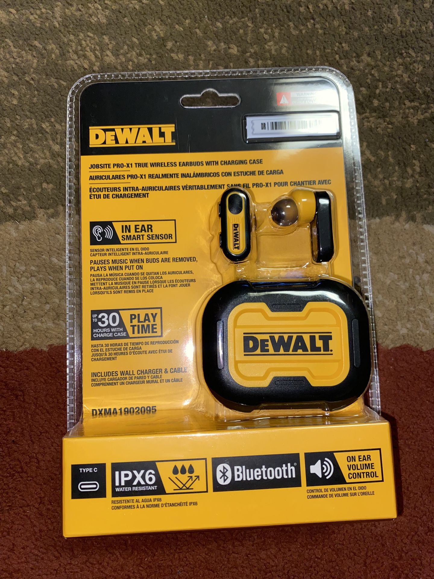 Brand new dewalt earbuds bluetooth regular price $80