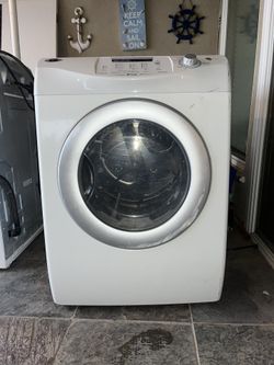 MAYTAG Neptune Dryer