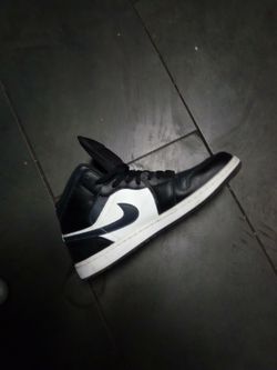 Air Jordan 1s