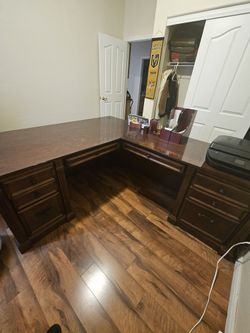 L Shaped Desk