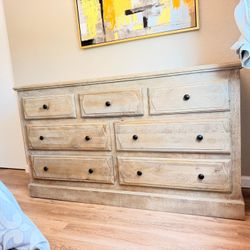 Dresser (Pottery barn)