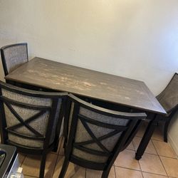 4chairs And Table 