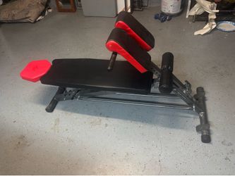 Adjustable/multi-function weight bench with preacher curl and leg attachments