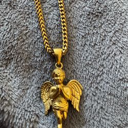 Gold Gods angel pendant and chain