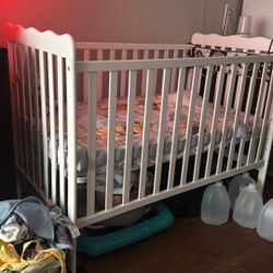 Baby Crib 
