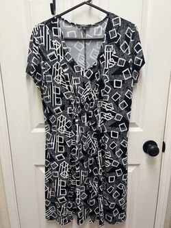 Elements Black & White Geometric Print Dress