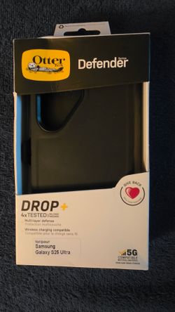Samsung Galaxy s25 Ultra OtterBox defender case and belt holster