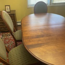 Solid wood Dining Room Set Table with Six Chairs and leaf