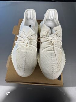Yeezy 350 V2 size 10