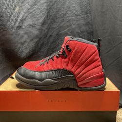 JORDAN 12 RETRO REVERSE FLU GAME * Size 9*