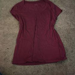Women’s Fitted Purplish Red Tee- Size Small