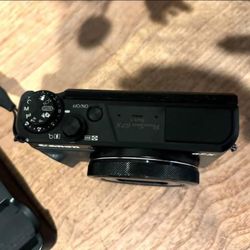 Canon PowerShot G7X