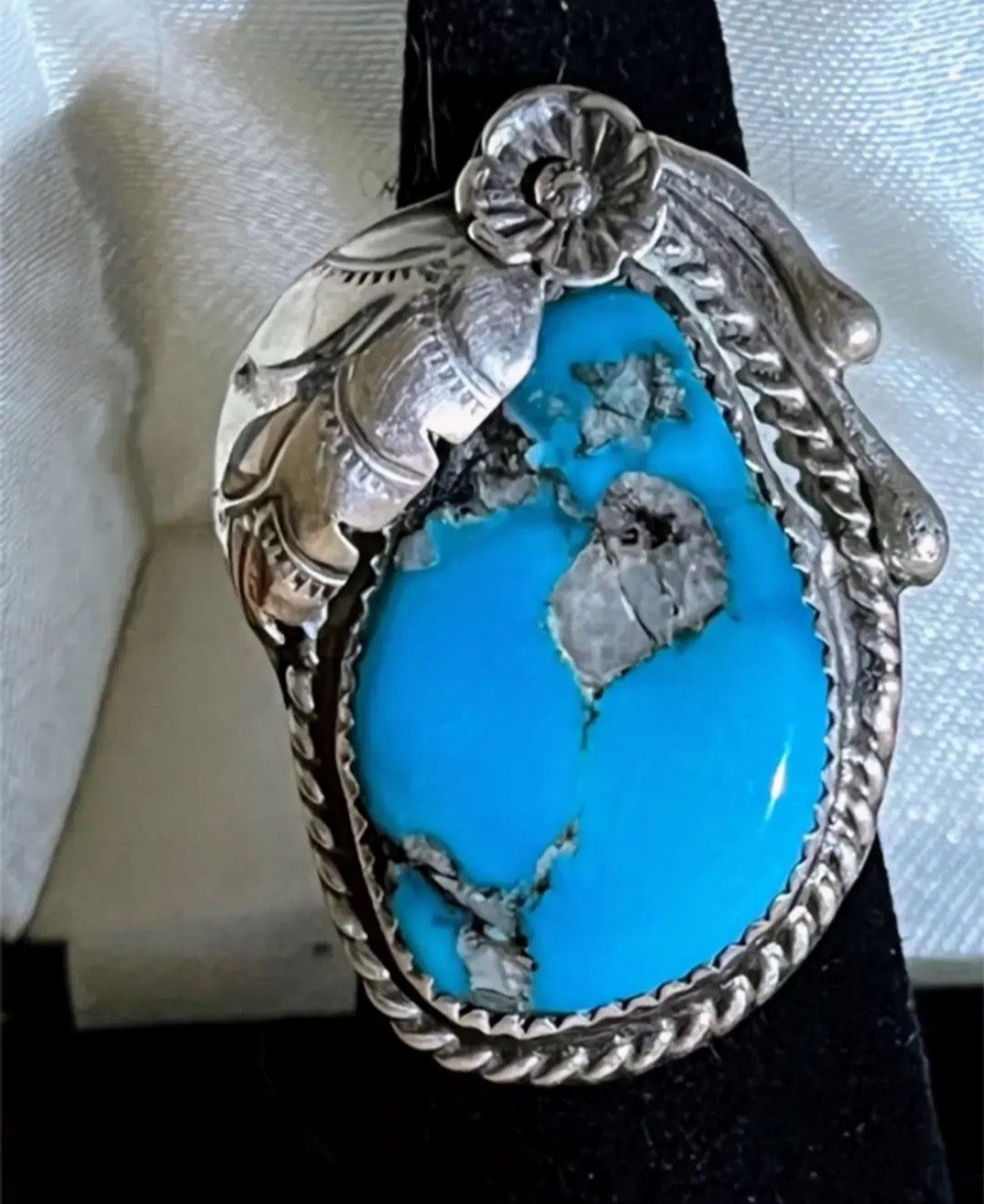 T.Yazzie Turquoise size 6