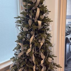 6,5 Ft Christmas Tree 