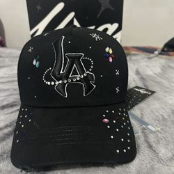 Thirty-One Hats LA Universe Snapback Hat Adjustable Cap Black Full Set!