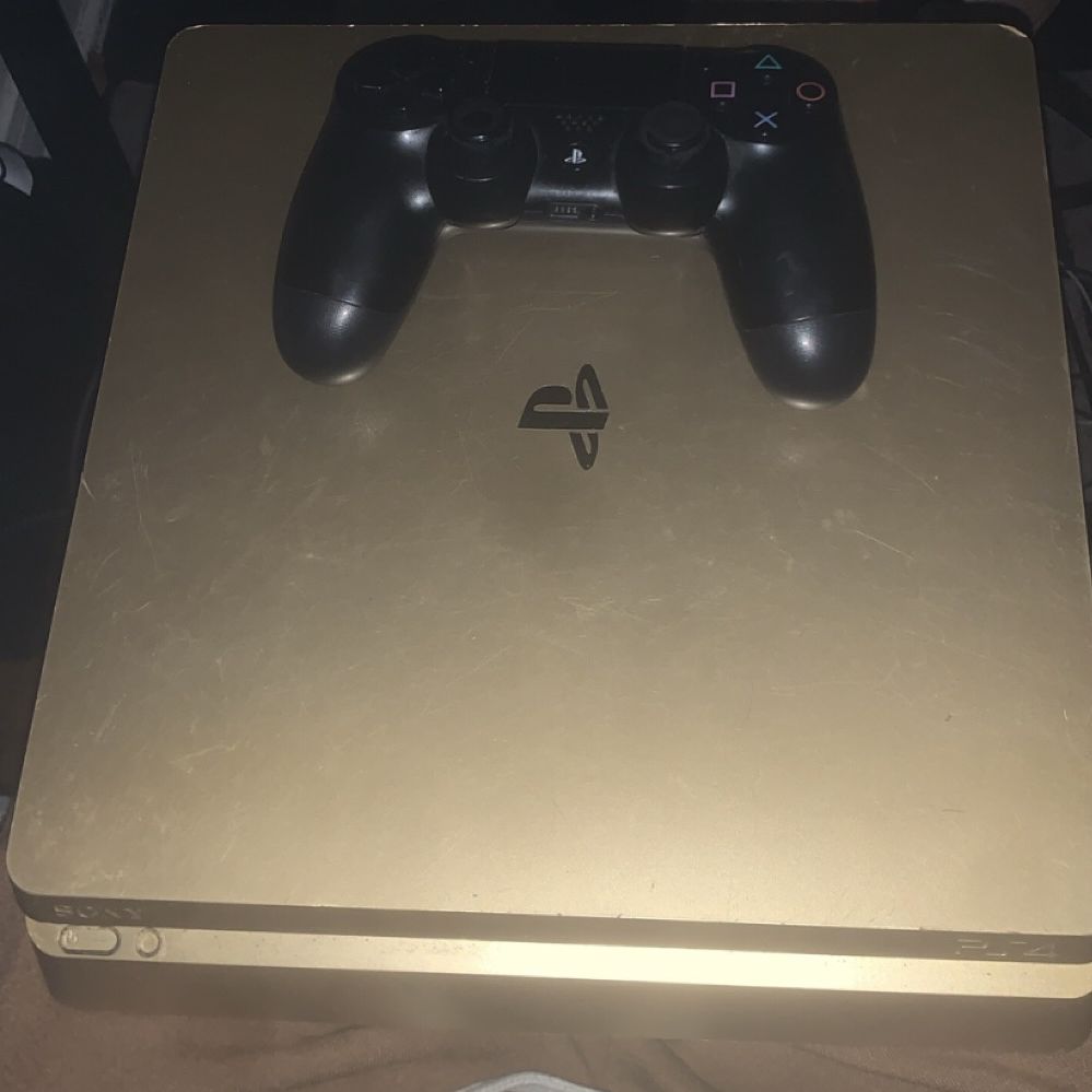 Gold PlayStation 4 