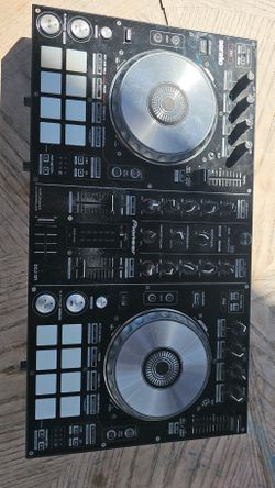 DJ Controller