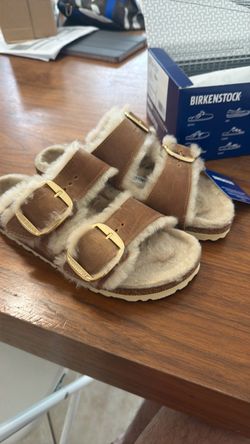 Birkenstocks women big buckle Arizona
