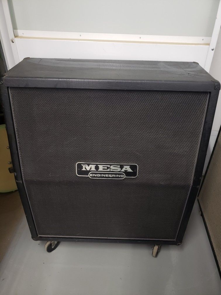 Mesa 4x12 Slant Guitar Cabinet