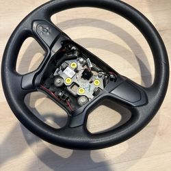 16-18 Silverado steering wheel 