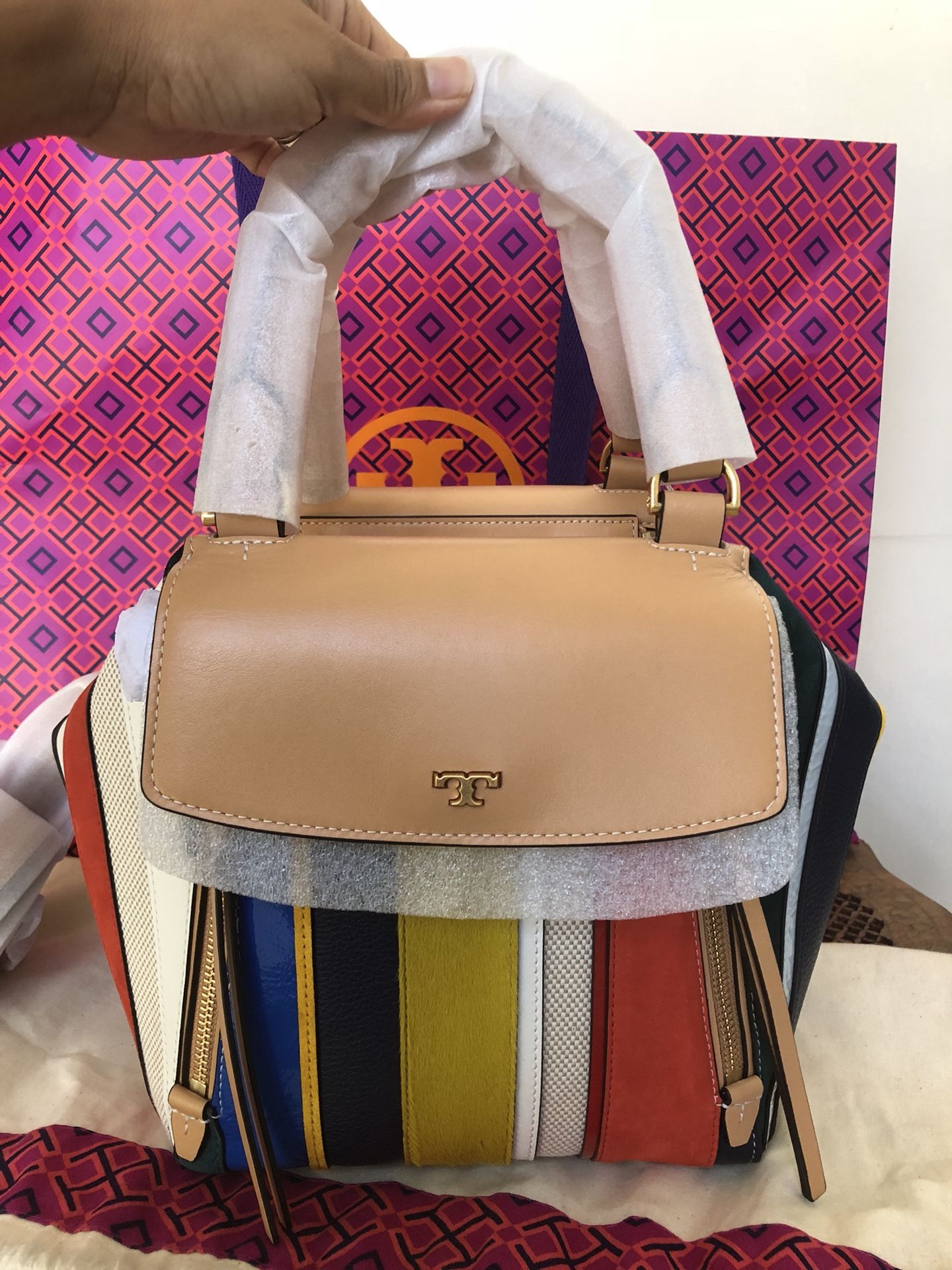 Tory Burch Half Moon Balloon stripe Satchel for Sale in Honolulu, HI -  OfferUp