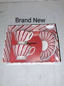 Brand New Elegance Red And White Striped Tea Cups And Saucers Set (Box Has Small Cut On The Lid)
