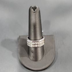 DIAMOND MENS RING 10KT