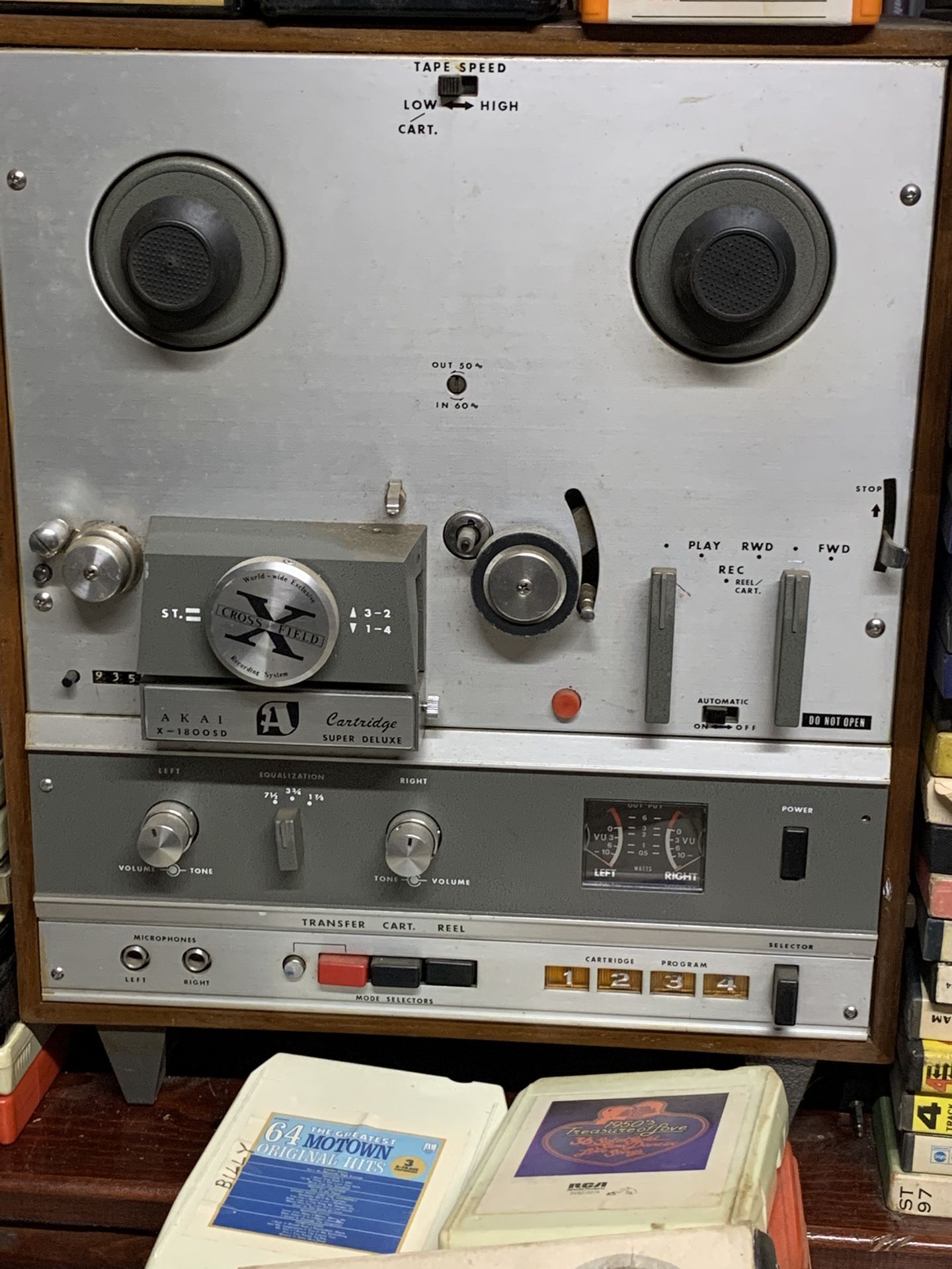 Akai Model X-1800SD