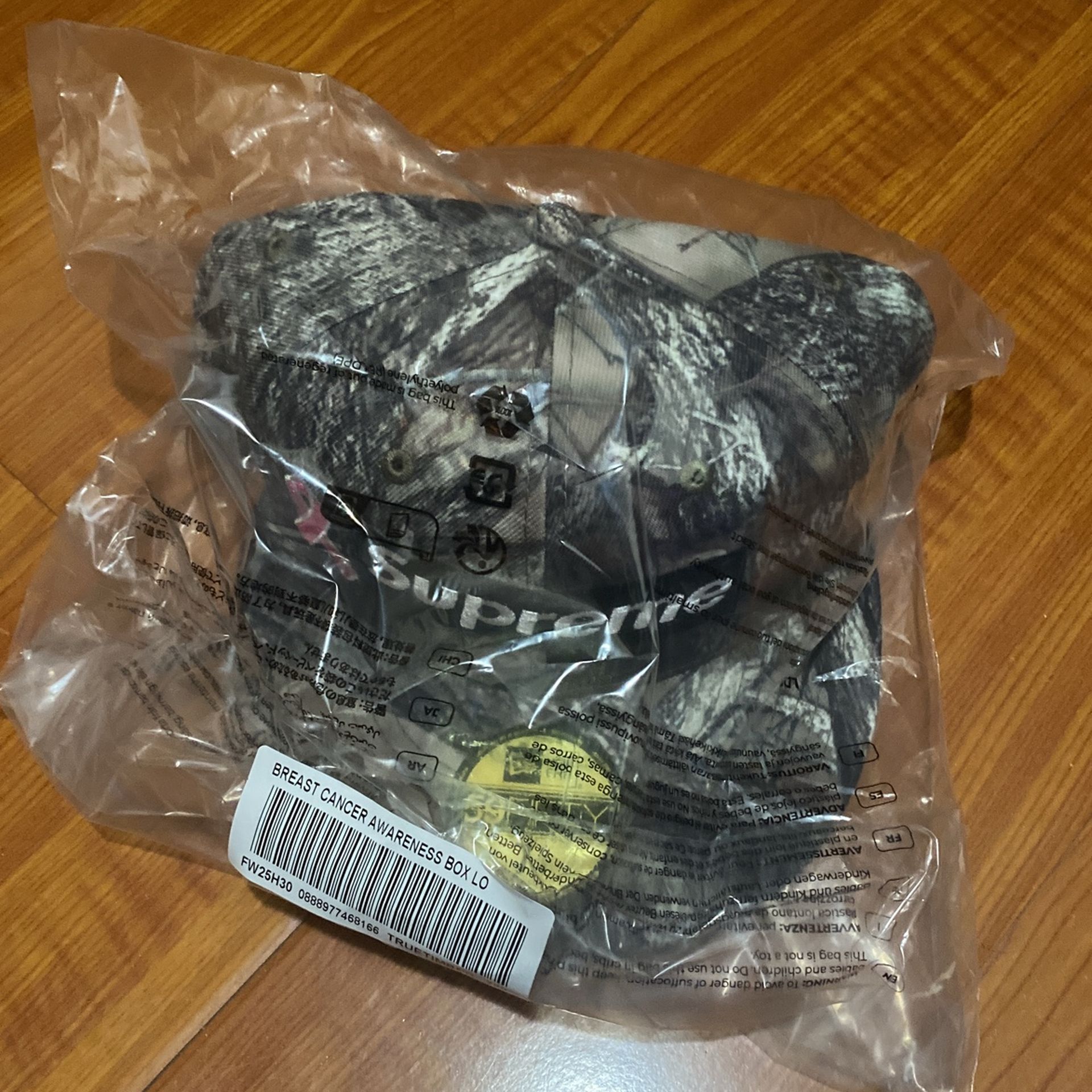 Supreme New Era Breast Cancer Awareness Box Logo Hat Camo